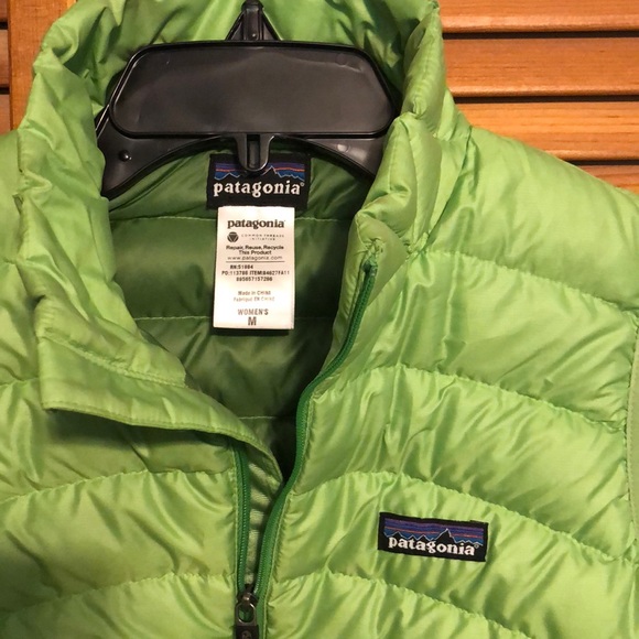 Patagonia Jackets & Blazers - Patagonia Down full zip vest lime green medium